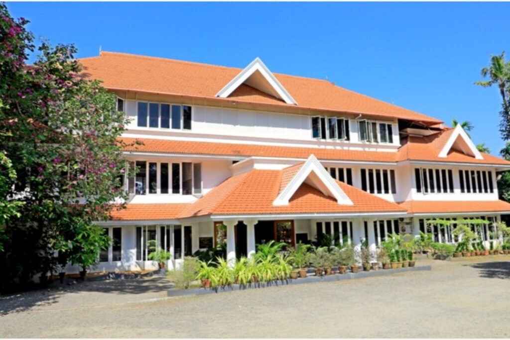 WhatsApp Image 2025-09-11 at 10.02.09 (2)